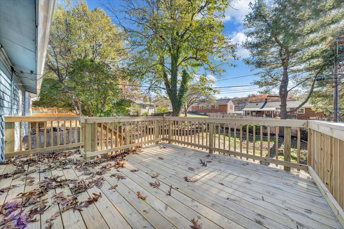 3112 Davis AVE