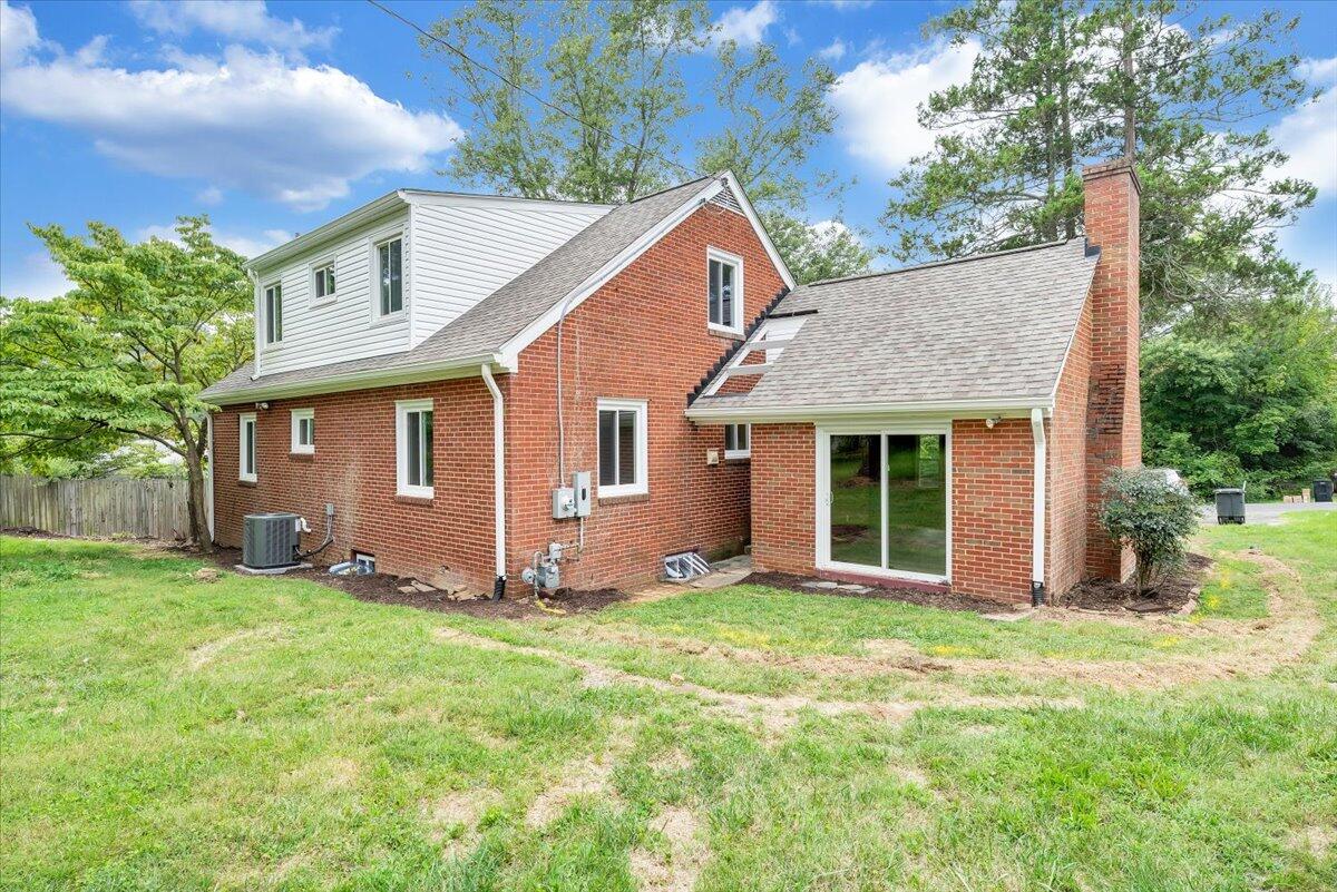 3254 Hastings RD