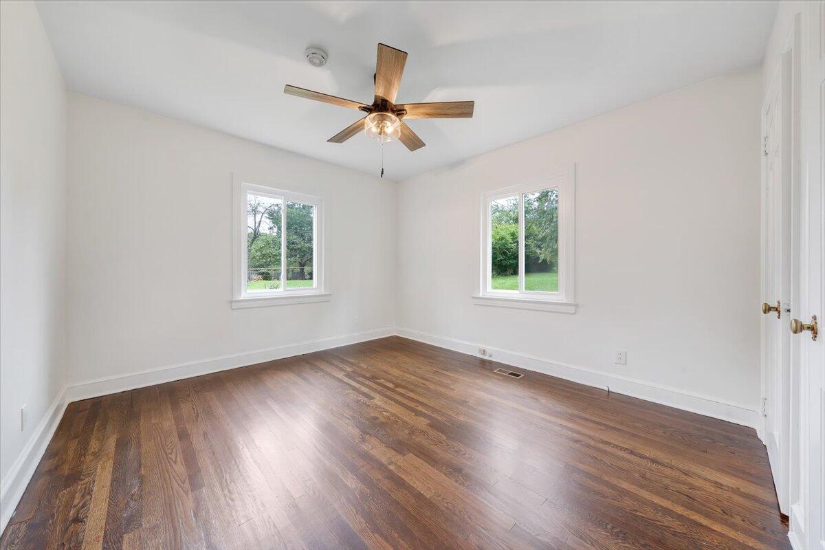 3254 Hastings RD