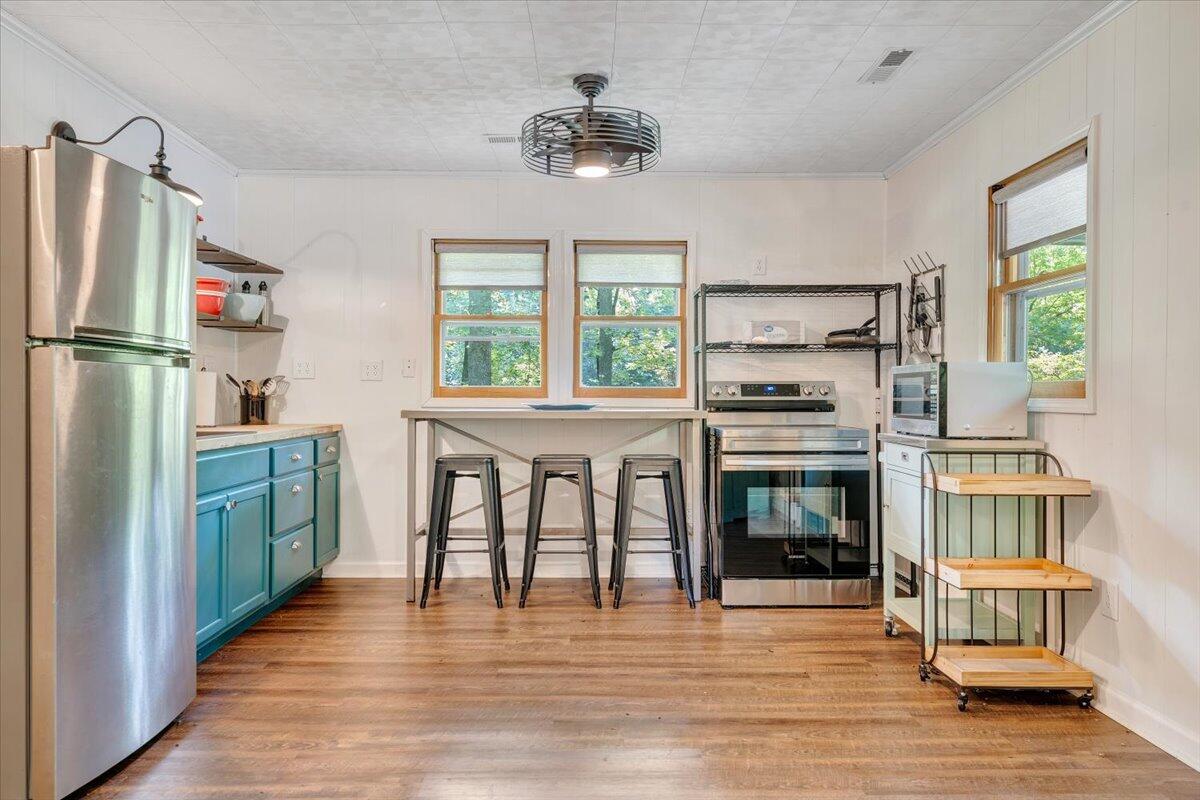 267 Summer LN