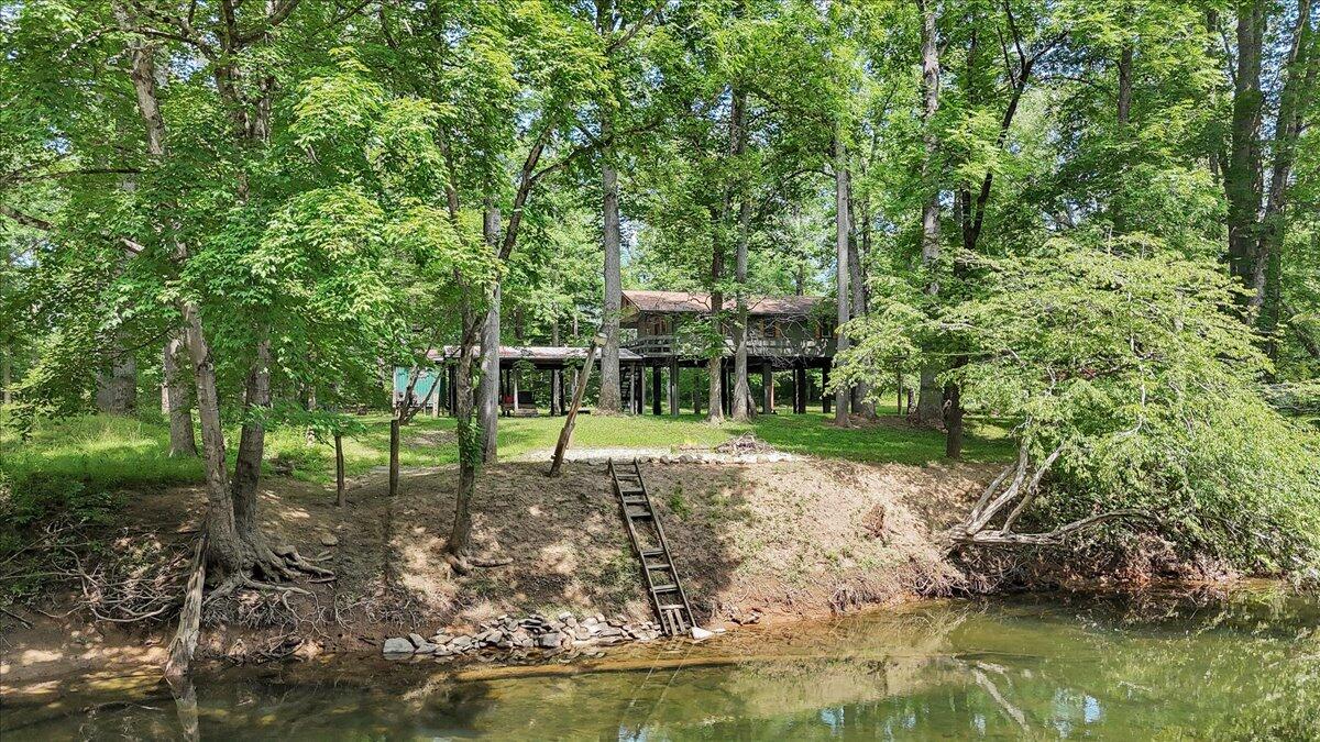 267 Summer LN