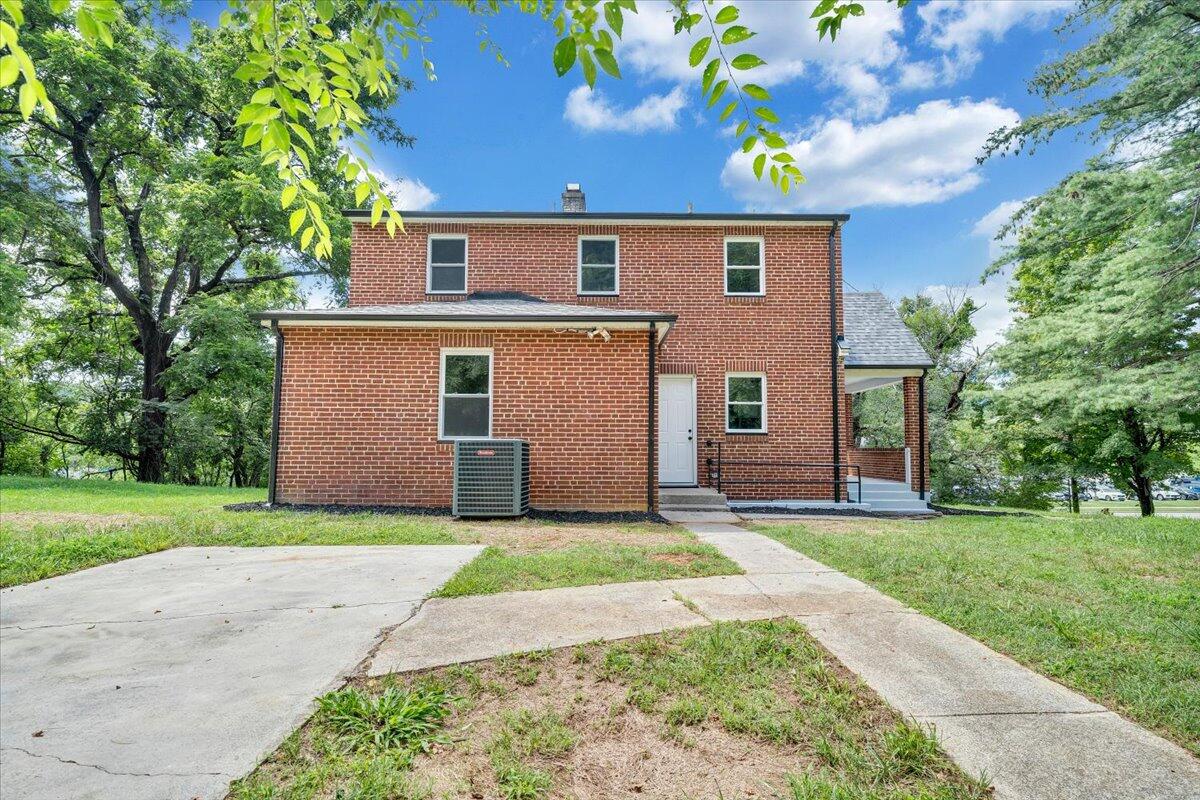 2013 Peters Creek RD NW
