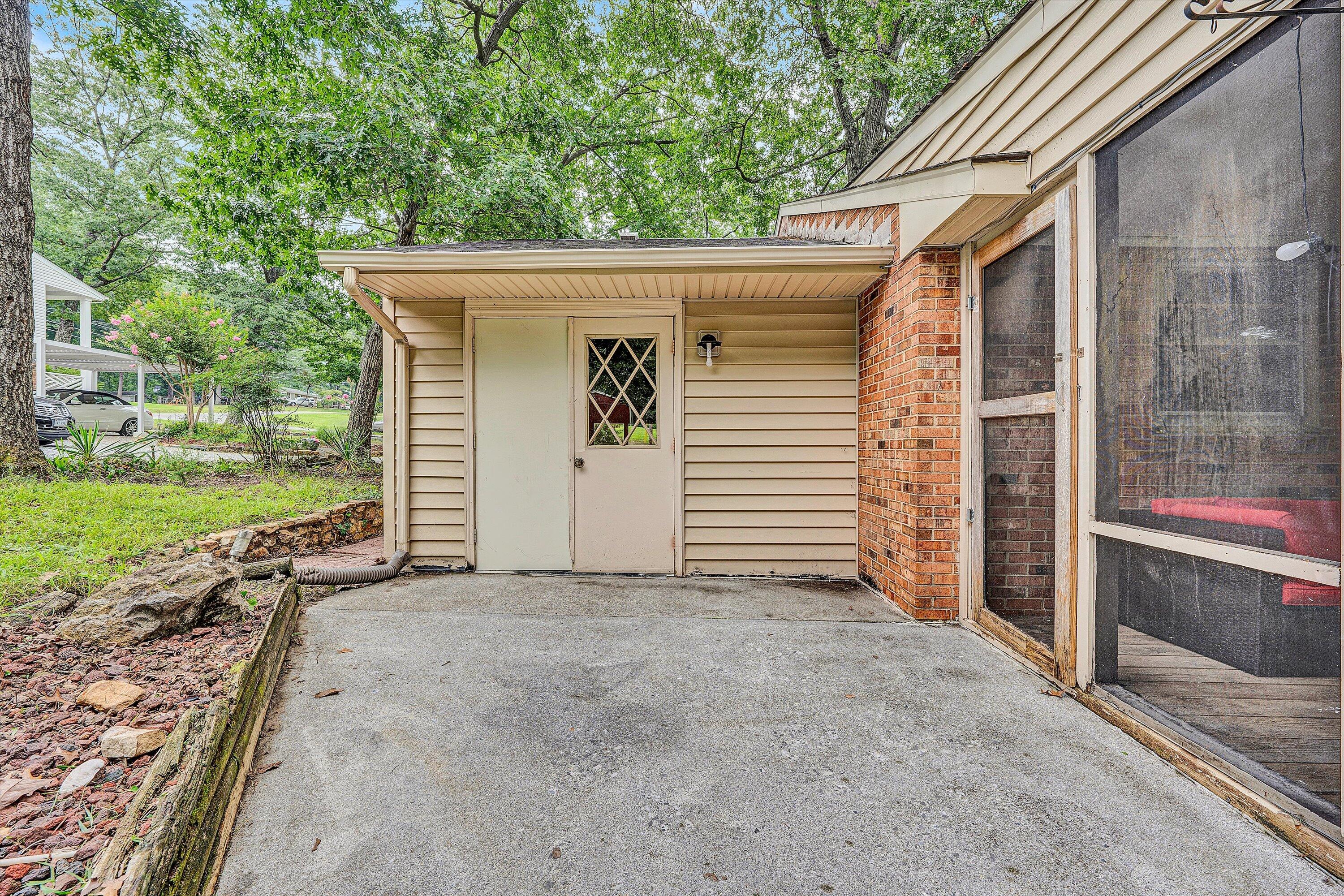 2054 Ruritan RD
