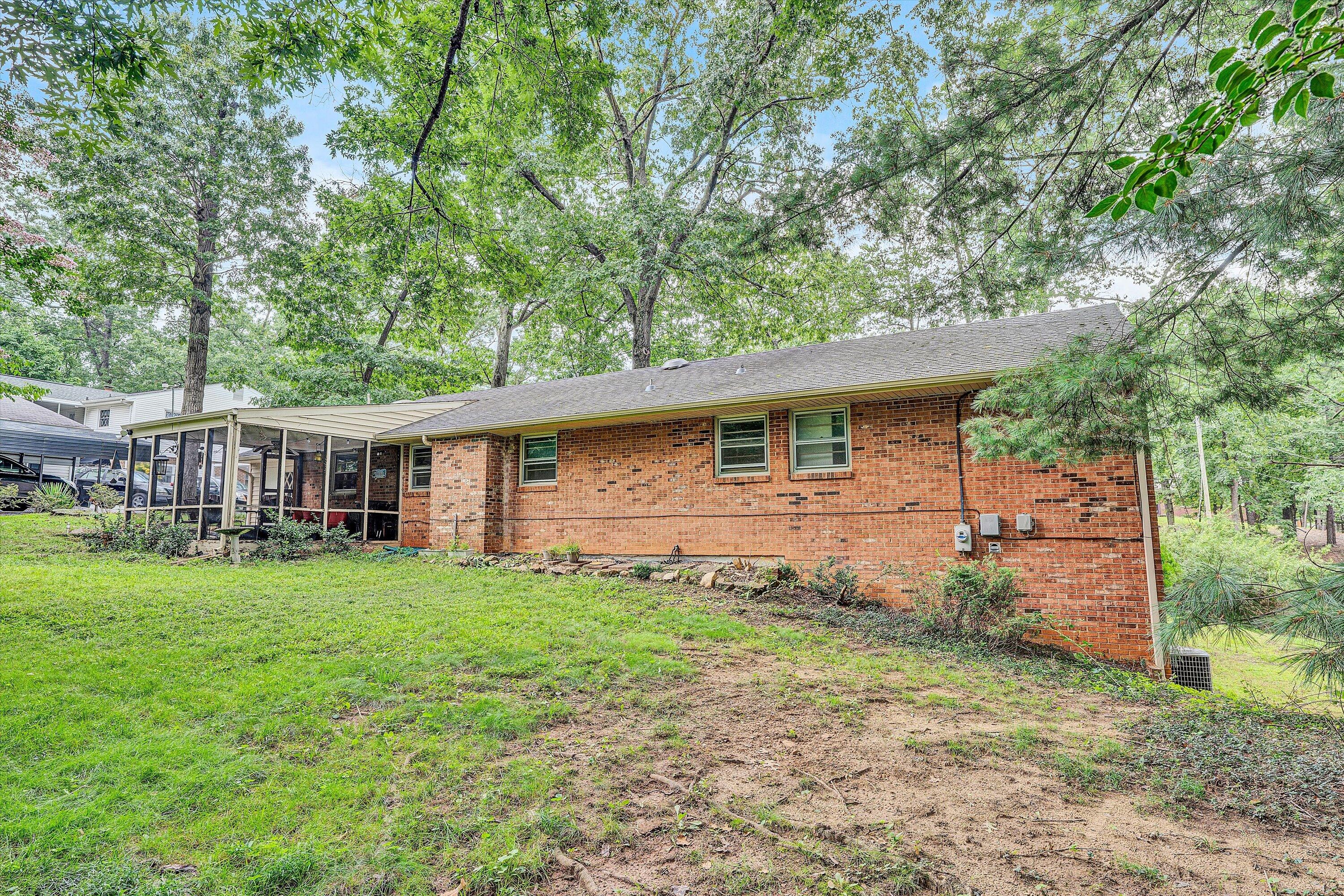 2054 Ruritan RD