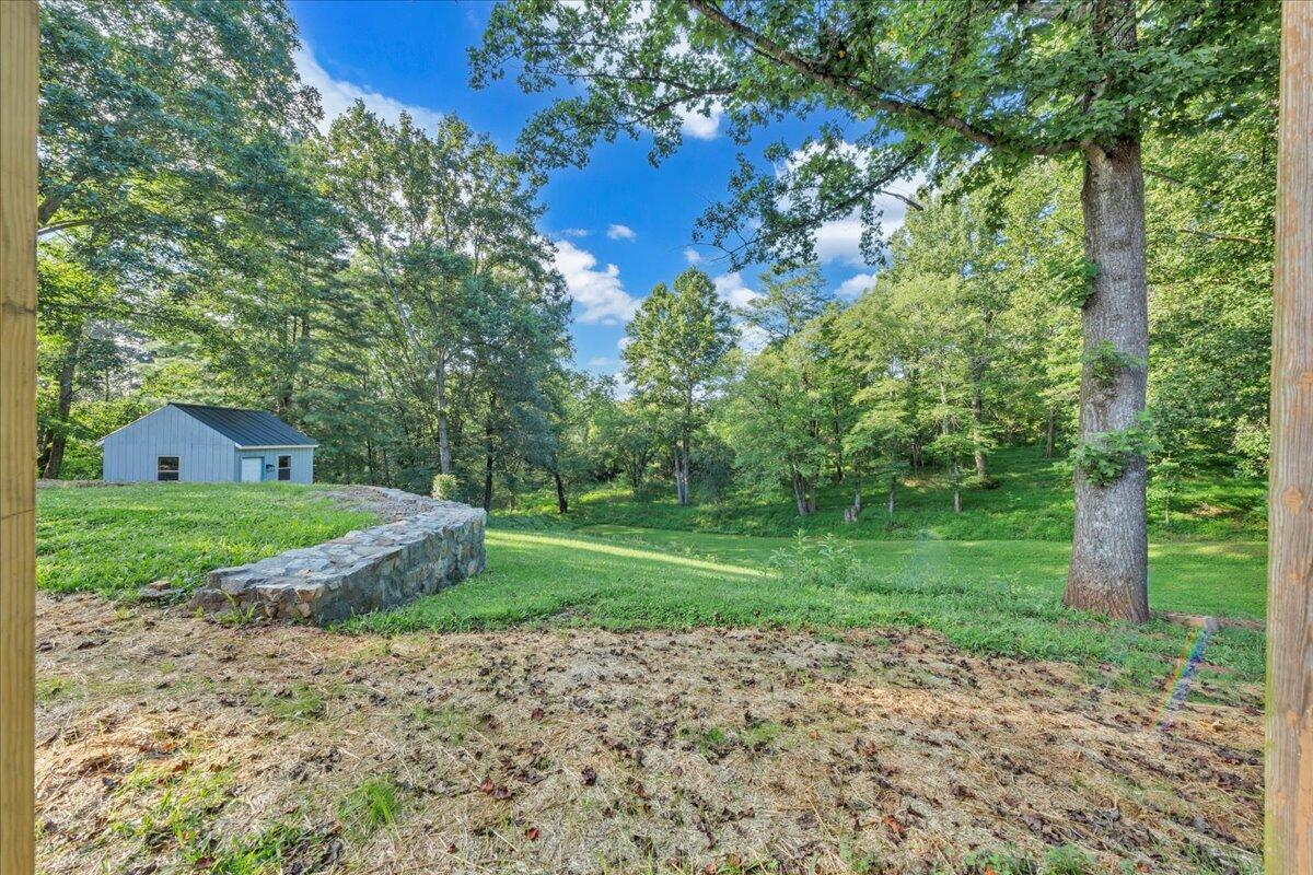 427 Farmington RD