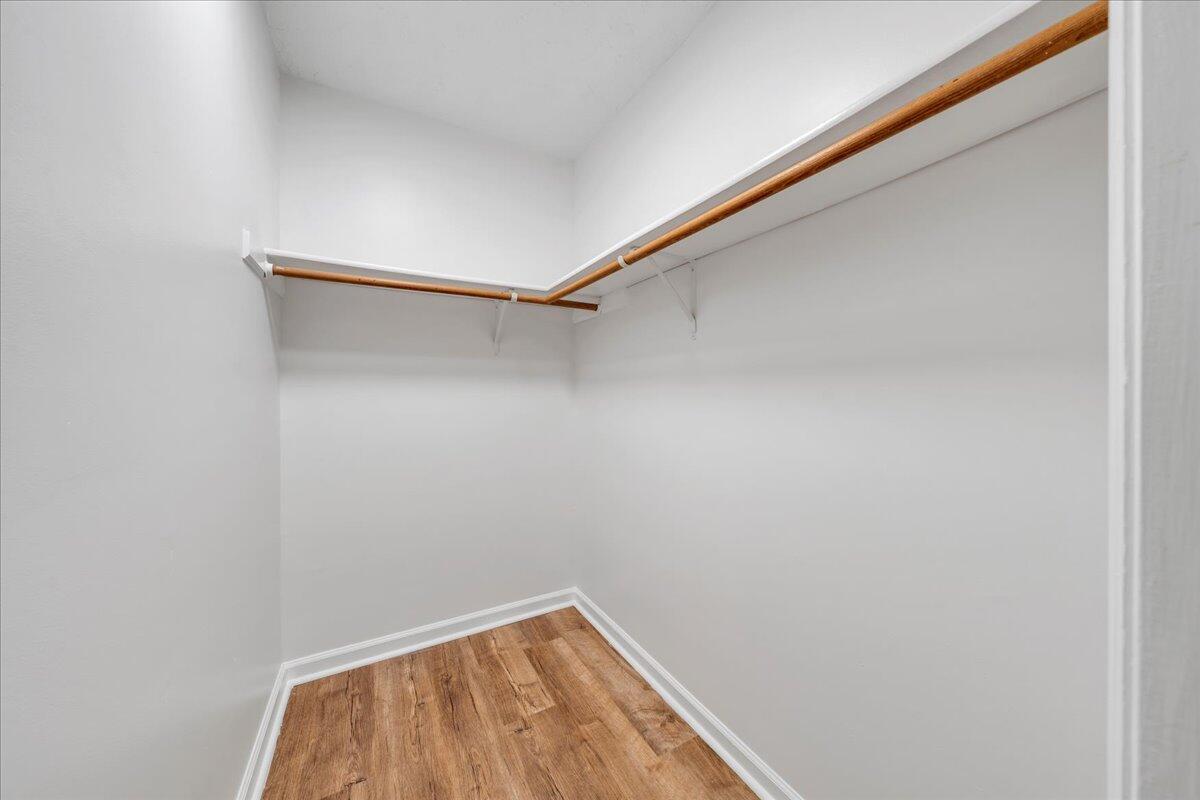 427 Farmington RD