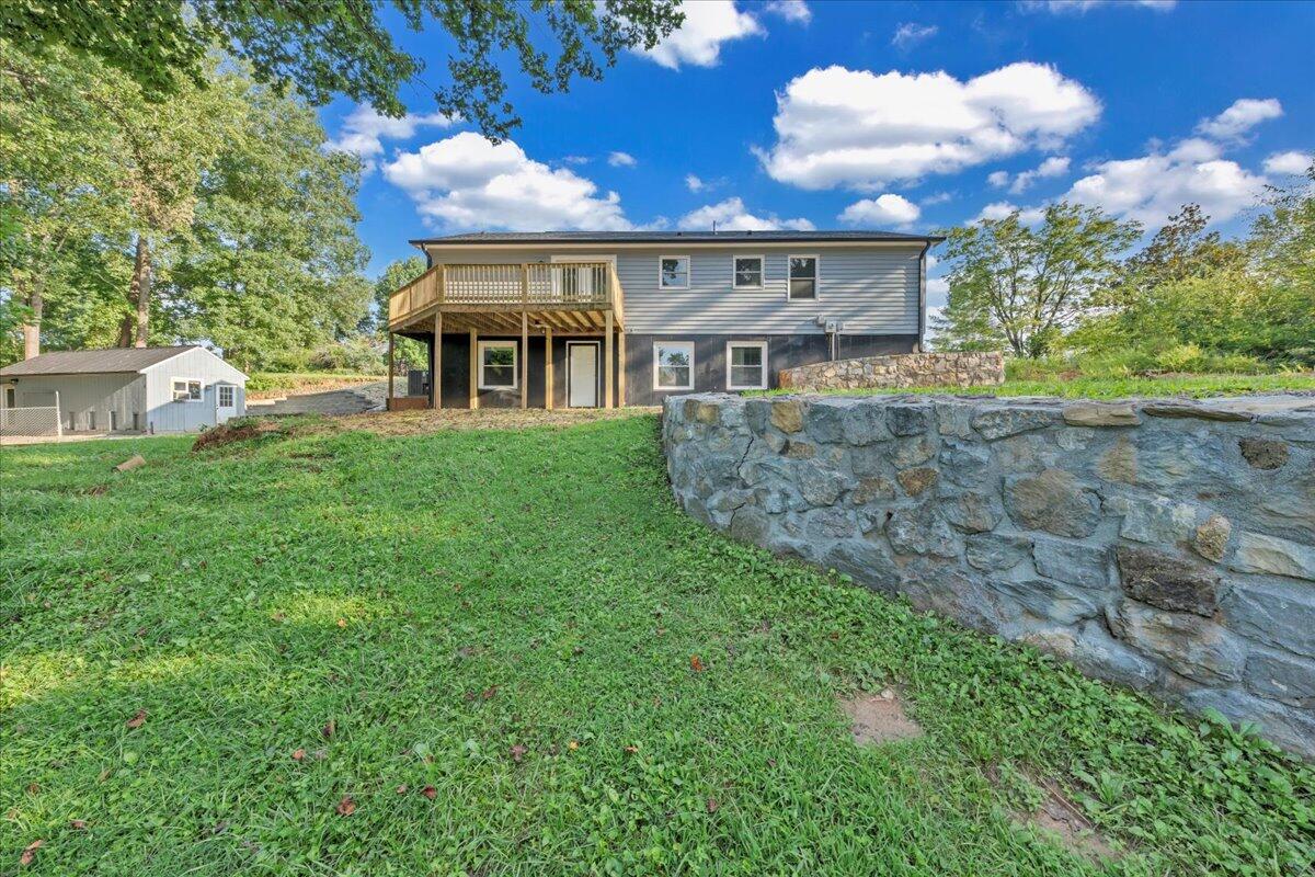 427 Farmington RD