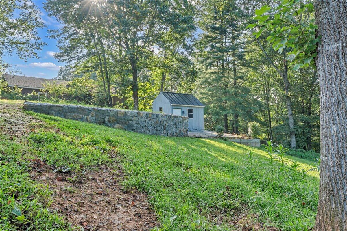 427 Farmington RD