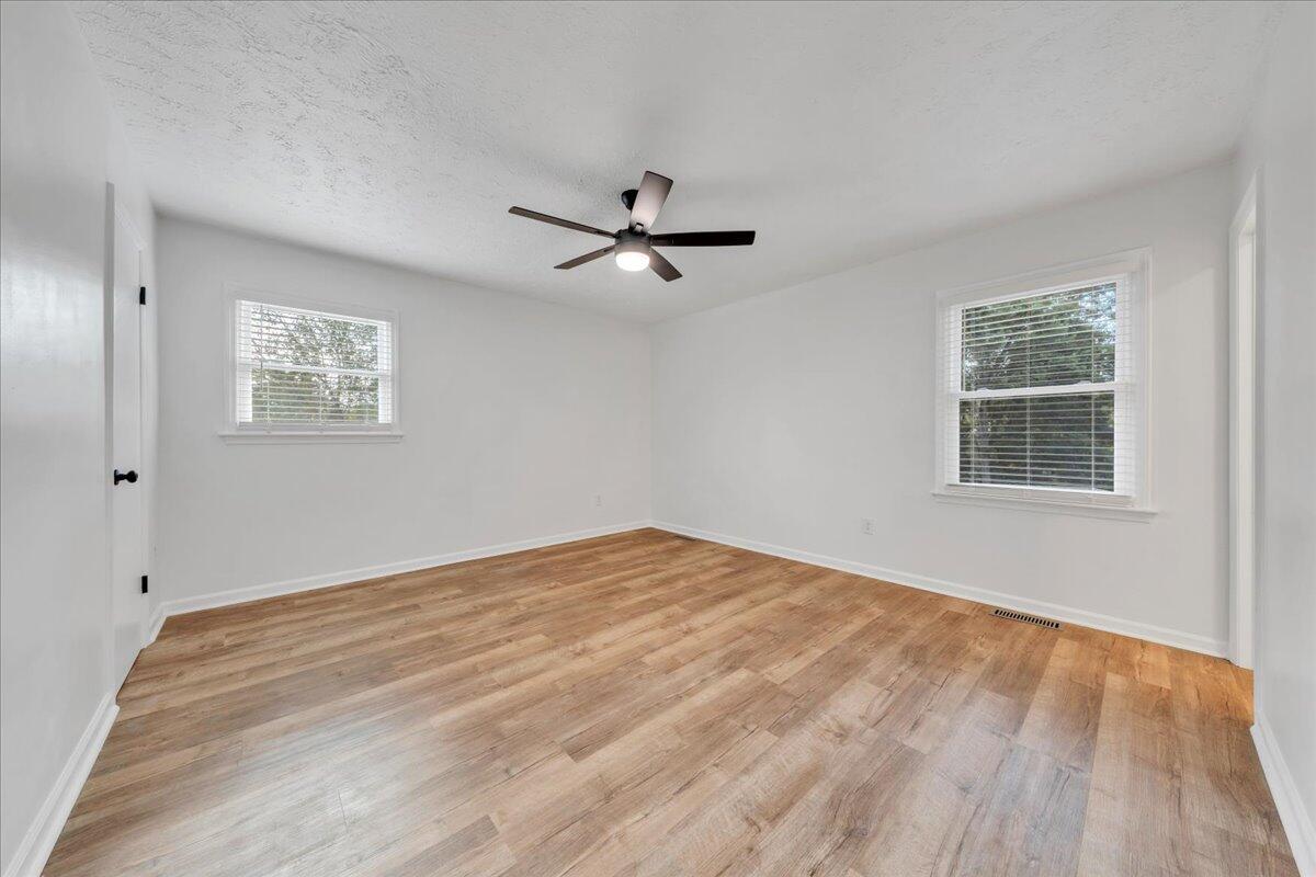427 Farmington RD