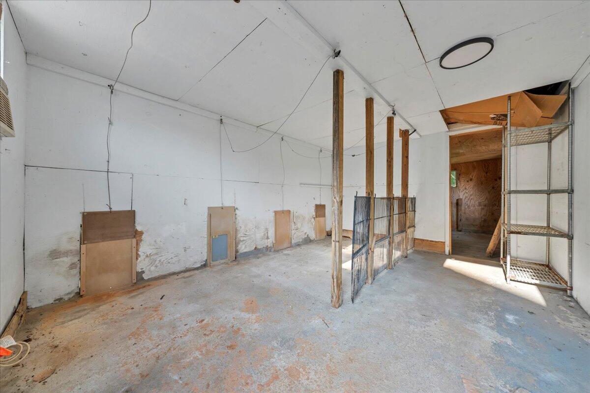 427 Farmington RD