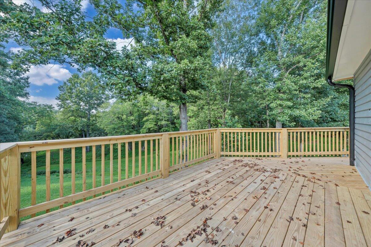 427 Farmington RD