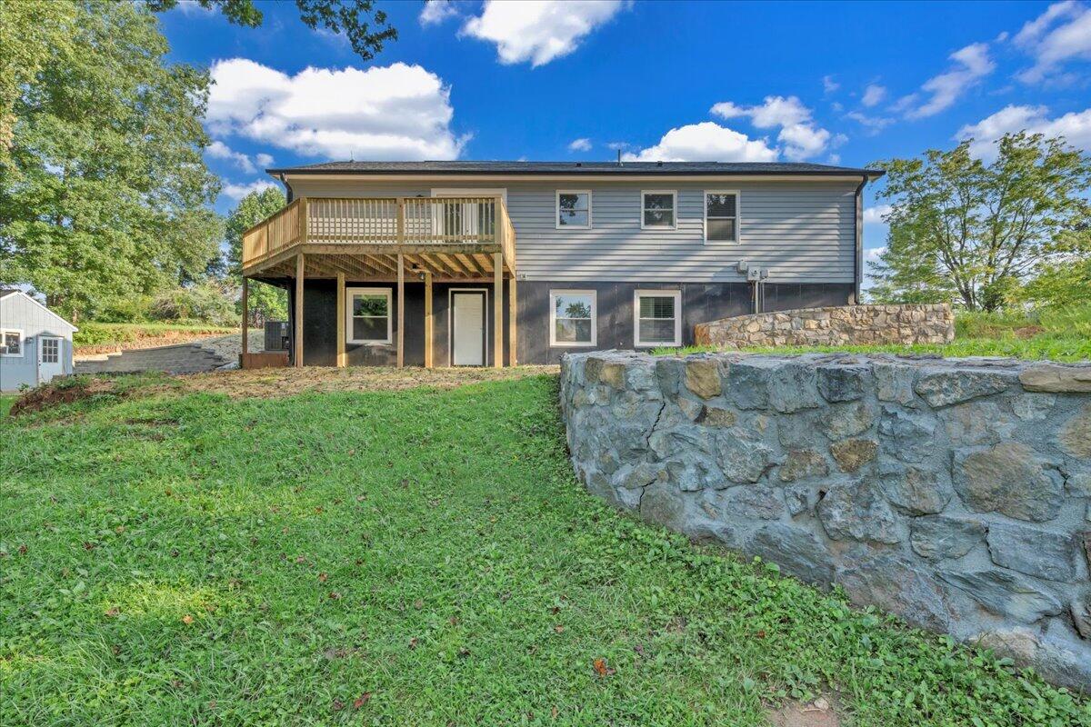 427 Farmington RD