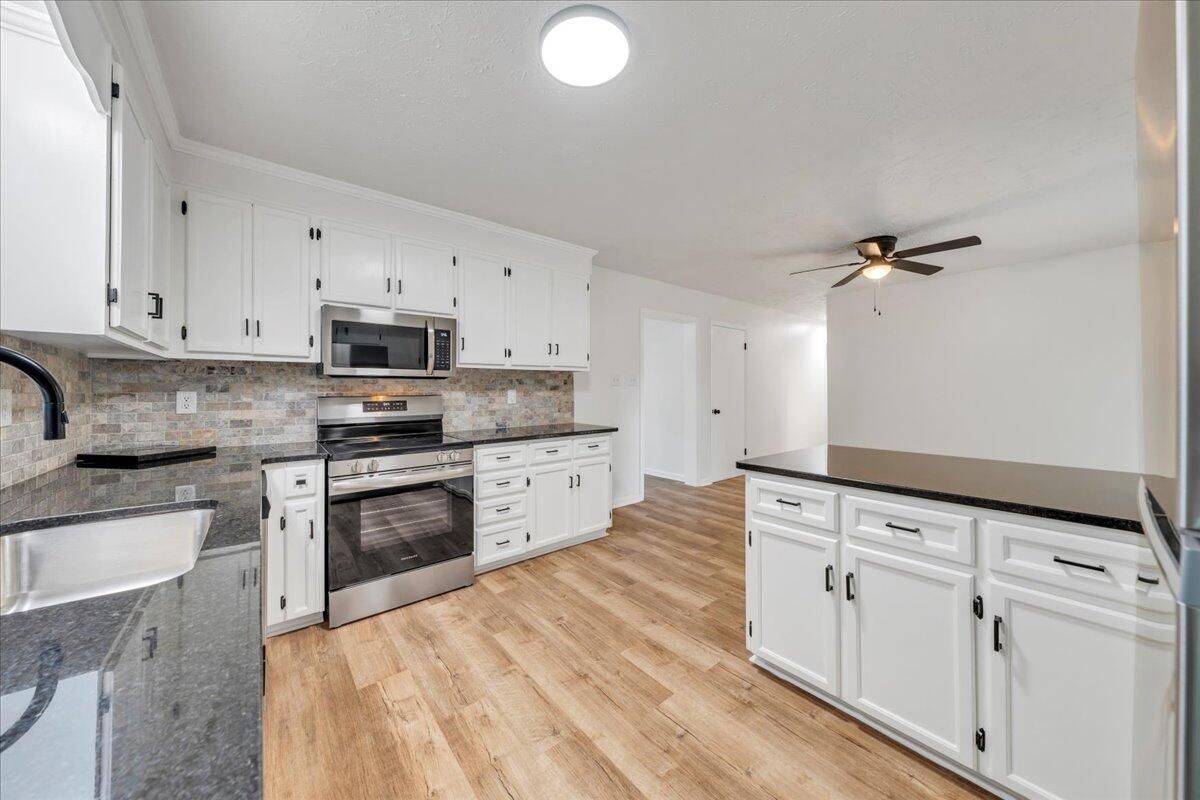 427 Farmington RD