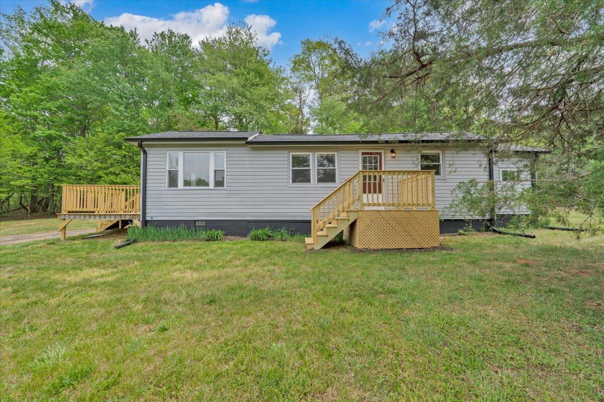 24 Robin Ridge RD