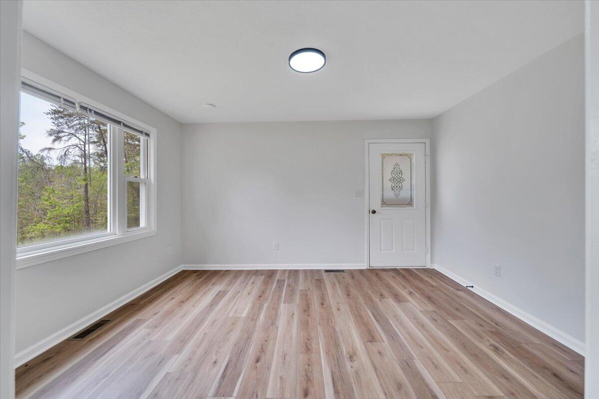 24 Robin Ridge RD