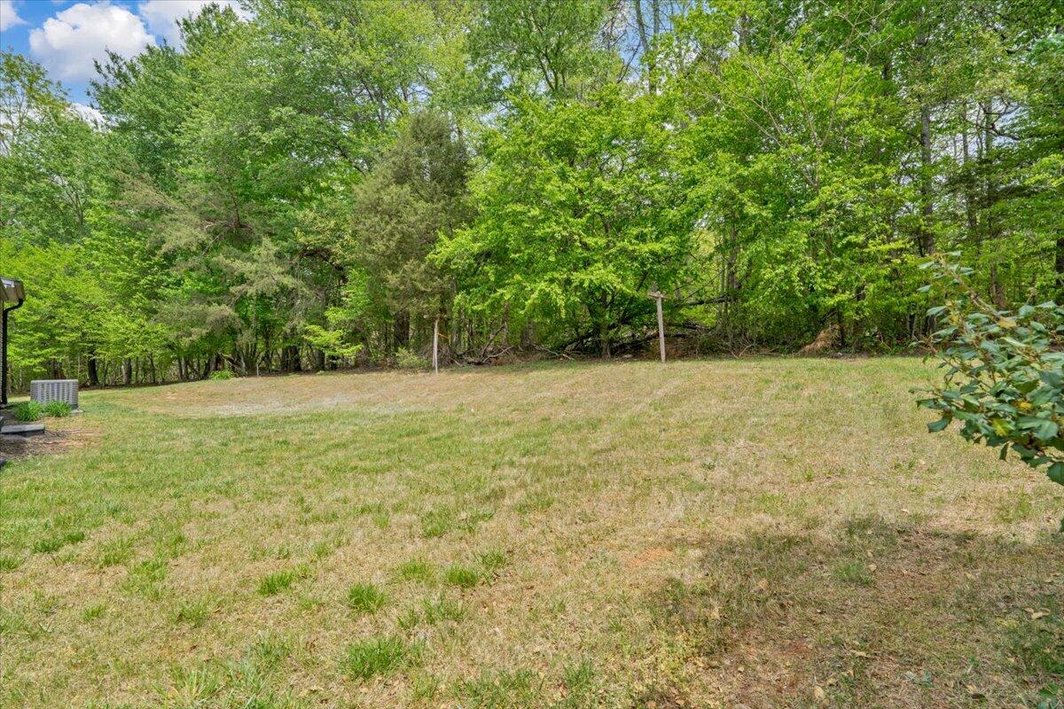 24 Robin Ridge RD