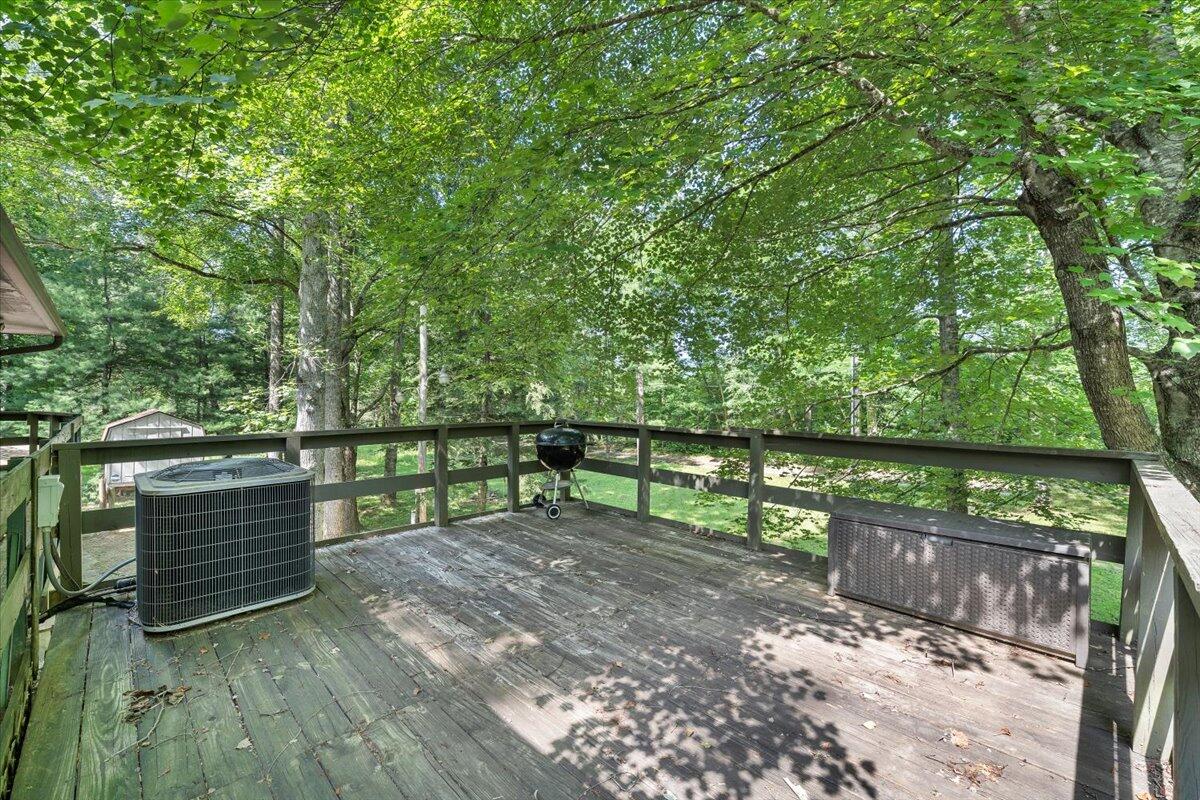 267 Summer LN