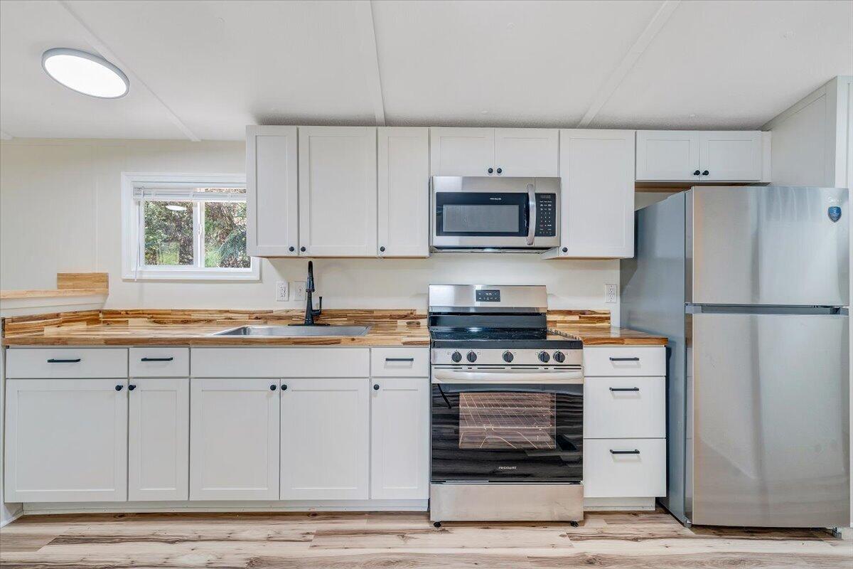 265 Meadow DR