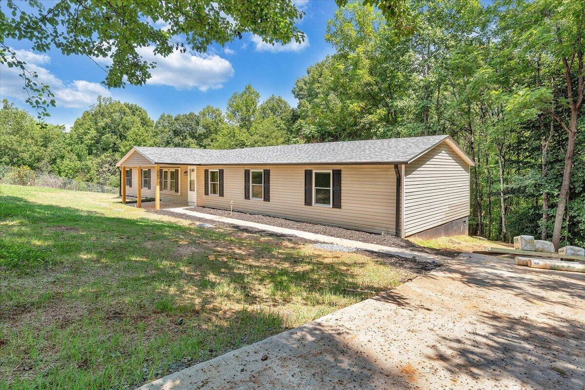 265 Meadow DR