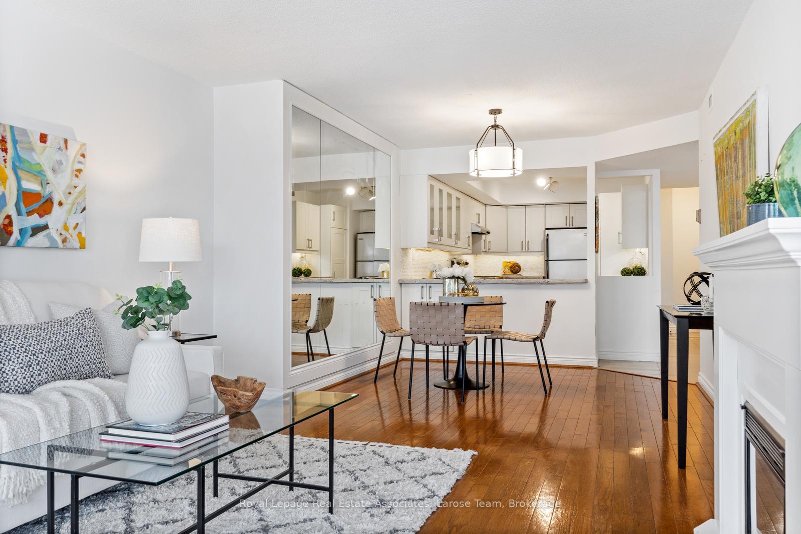 1177 Yonge Street 314