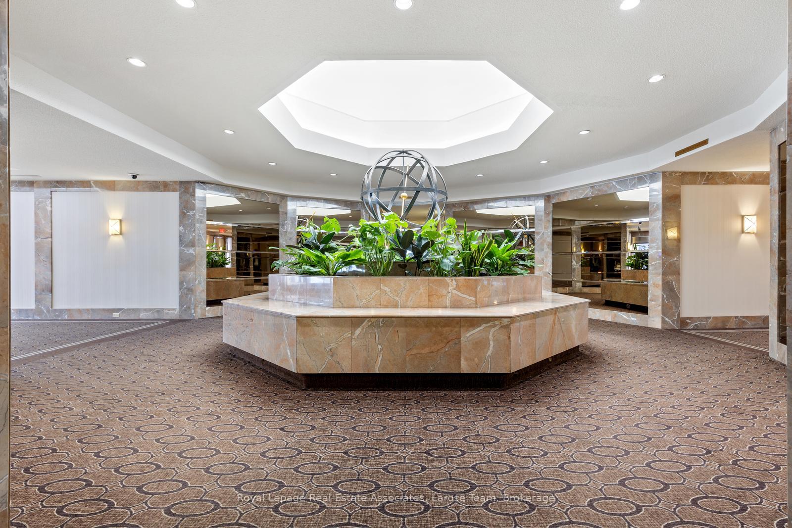 1177 Yonge Street 314