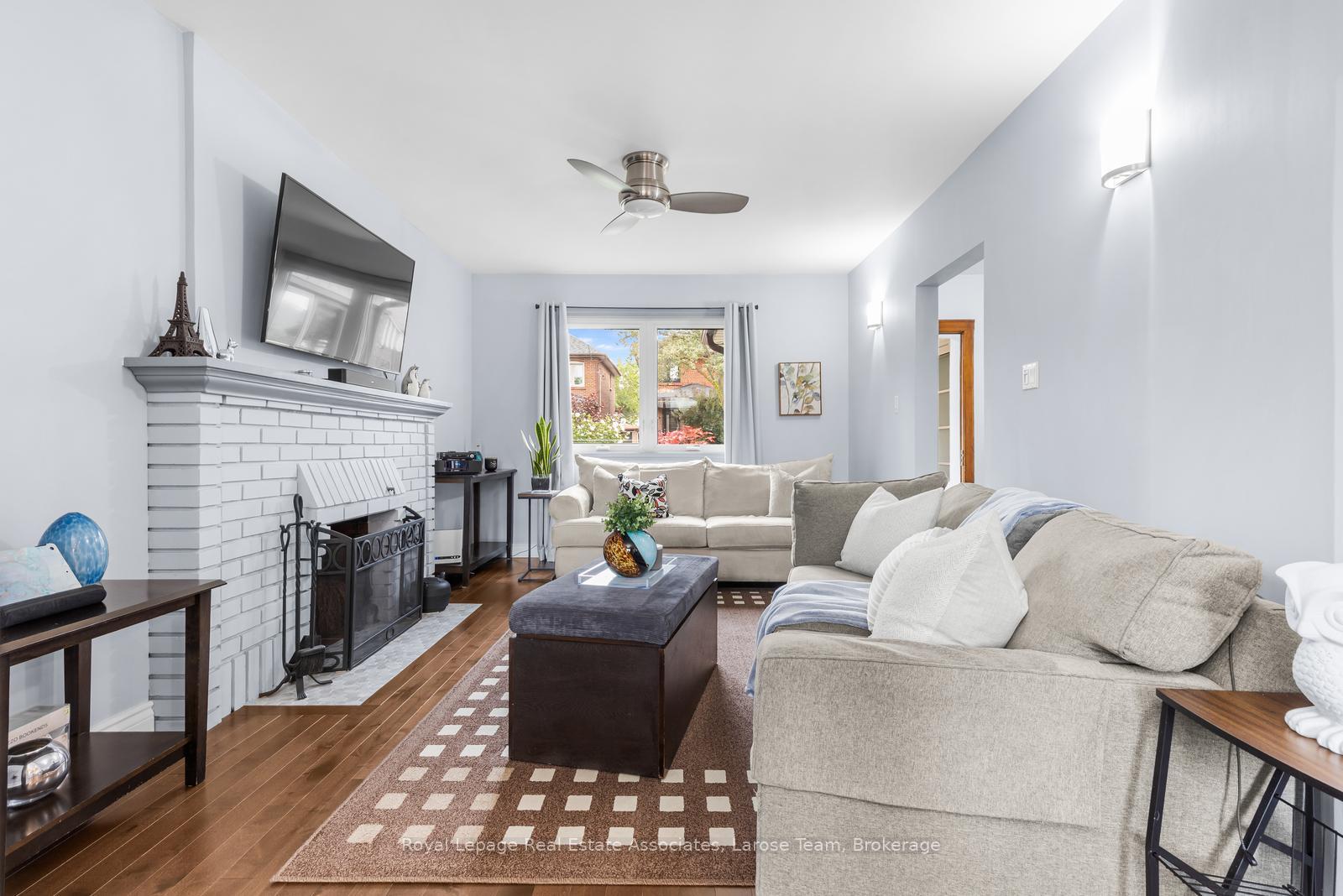 134 Holland Park Avenue, Toronto