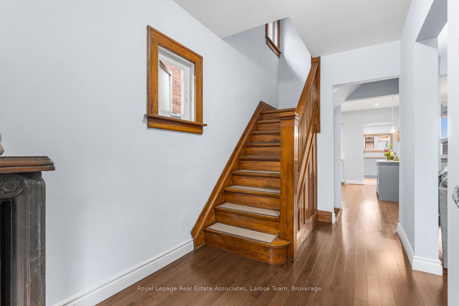 134 Holland Park Avenue, Toronto