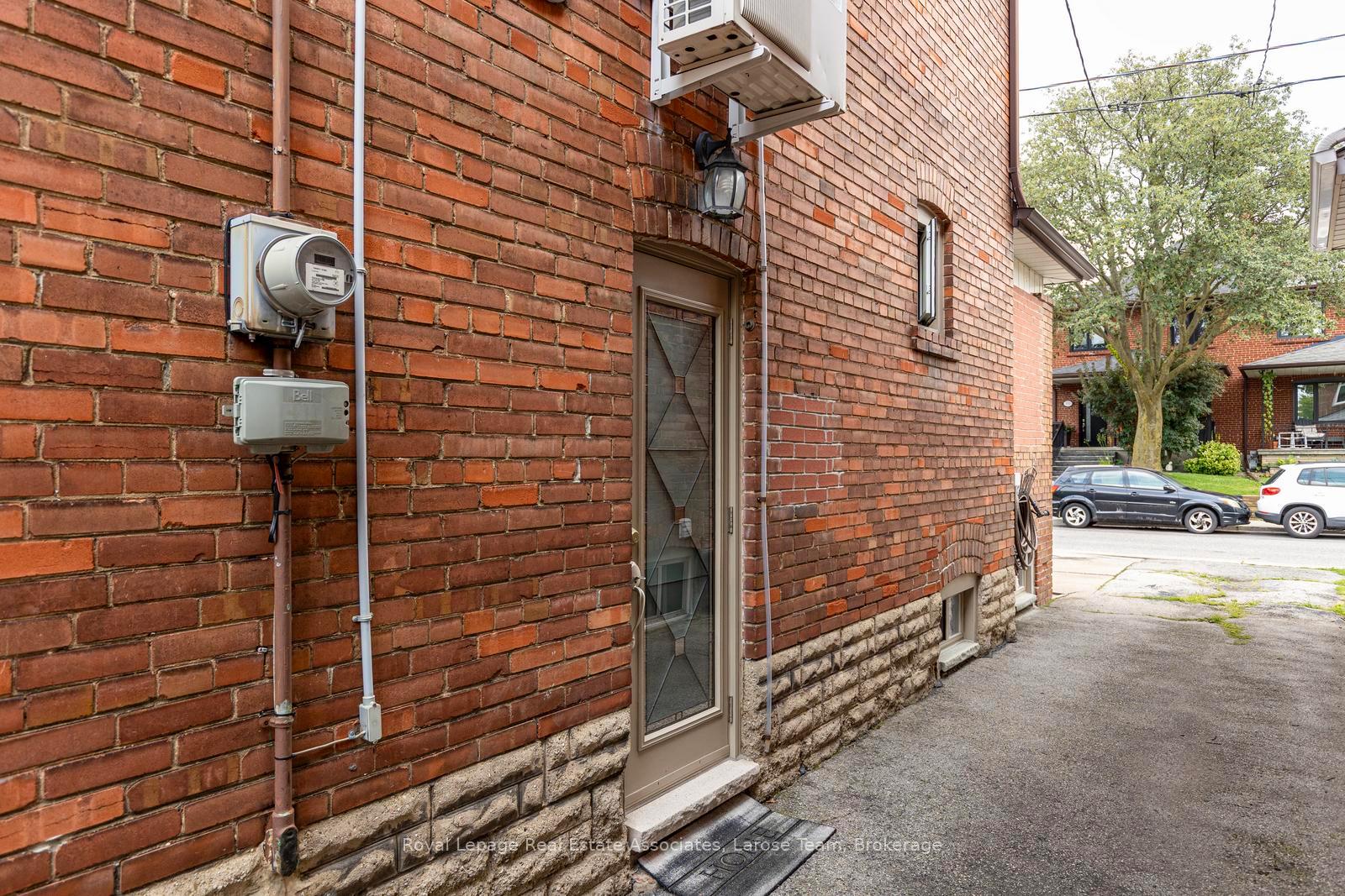 134 Holland Park Avenue, Toronto