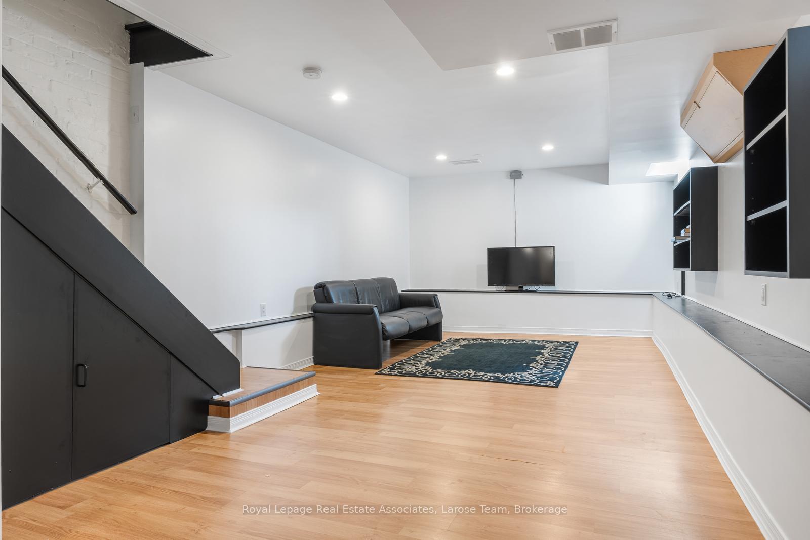 36 Firstbrooke Road