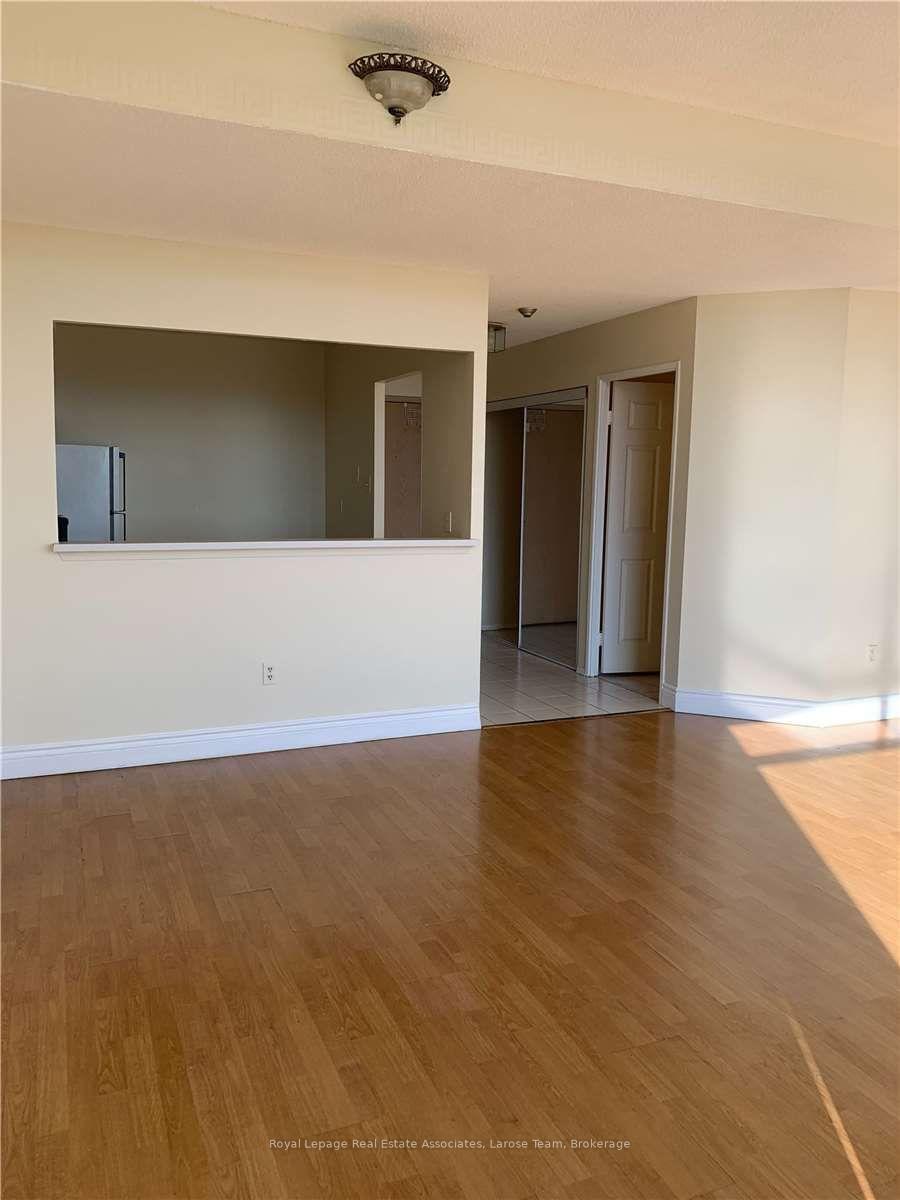 #Ph02 - 55 Elm Drive Unit: Ph02