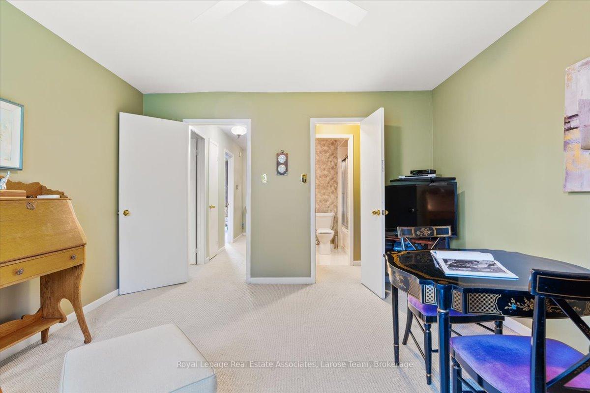 #16 - 1393 Royal York Road, Toronto Unit: 16