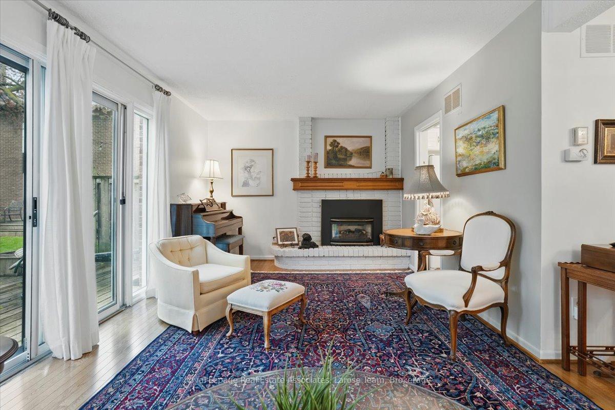 #16 - 1393 Royal York Road, Toronto Unit: 16