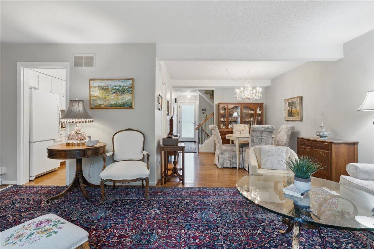 #16 - 1393 Royal York Road, Toronto Unit: 16