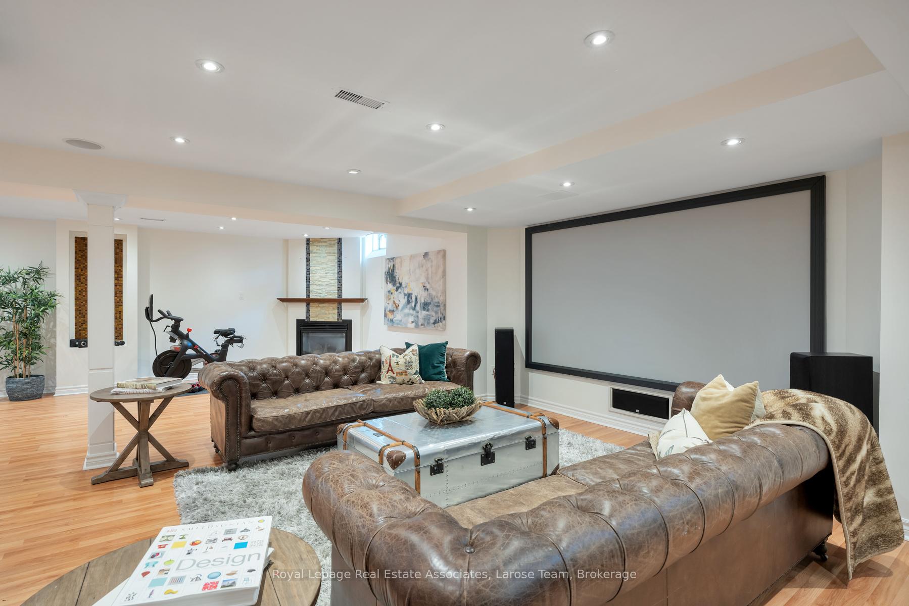 5380 Vail Court