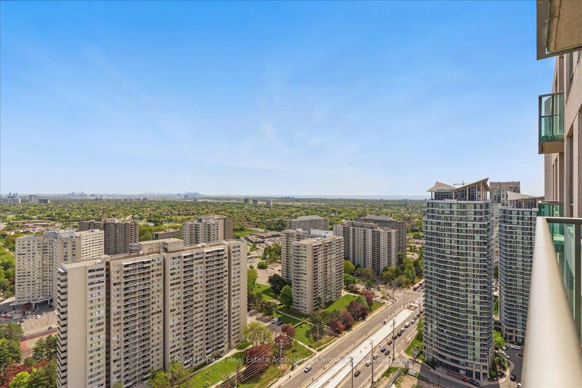 #3701 - 208 Enfield Place