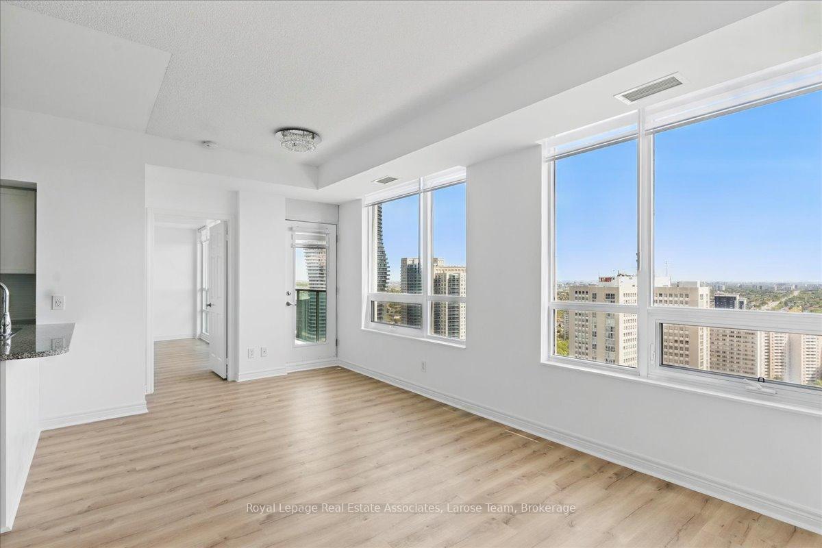 #3701 - 208 Enfield Place