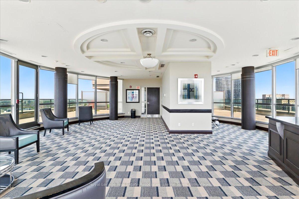 #3701 - 208 Enfield Place