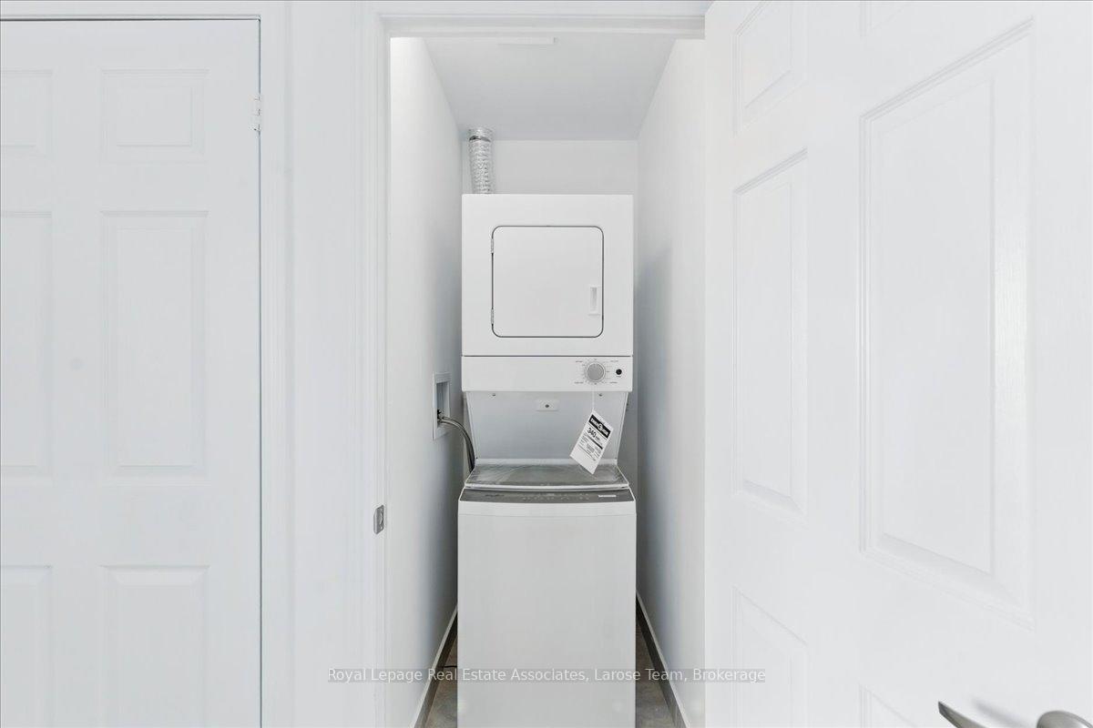 #3701 - 208 Enfield Place