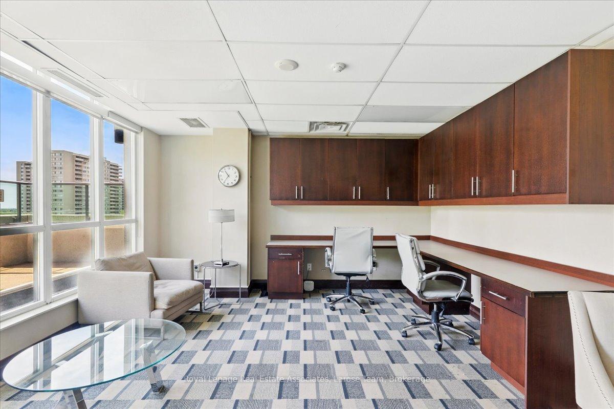 #3701 - 208 Enfield Place