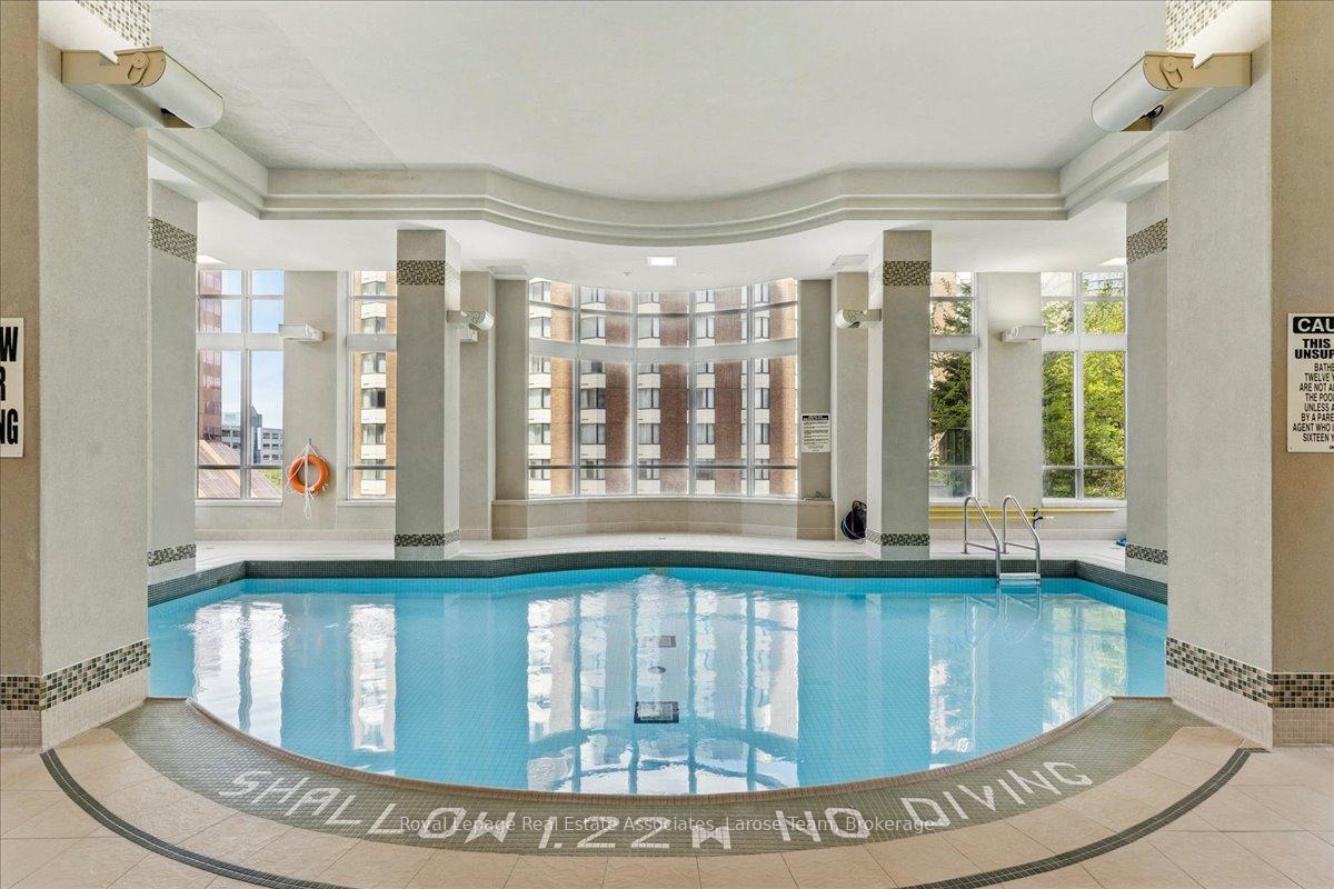 #3701 - 208 Enfield Place
