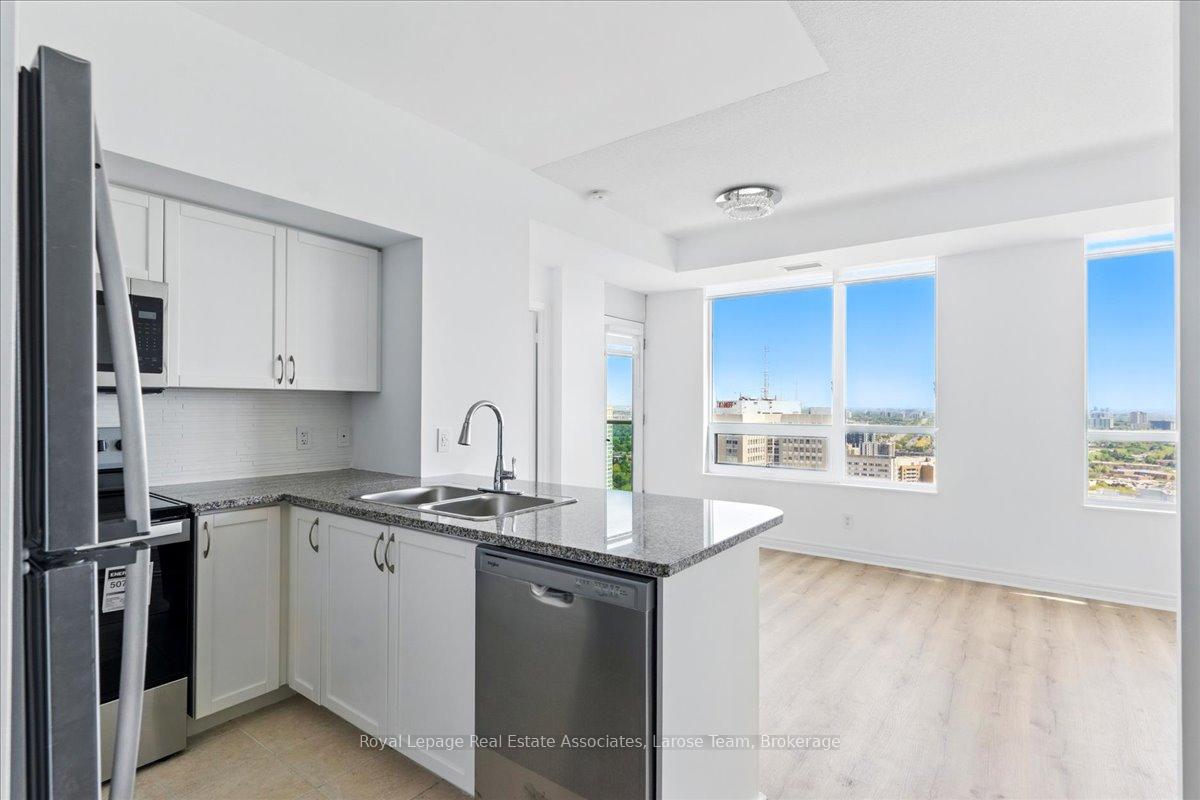 #3701 - 208 Enfield Place