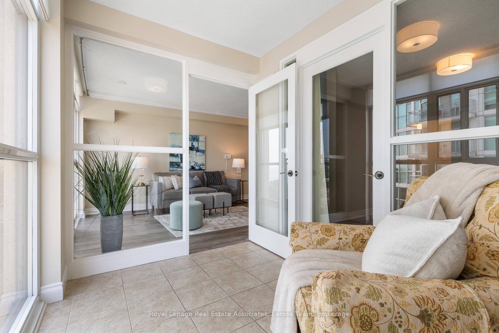 #809-3 Marine Parade Drive, Toronto