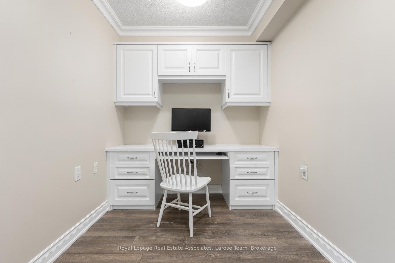 #809-3 Marine Parade Drive, Toronto
