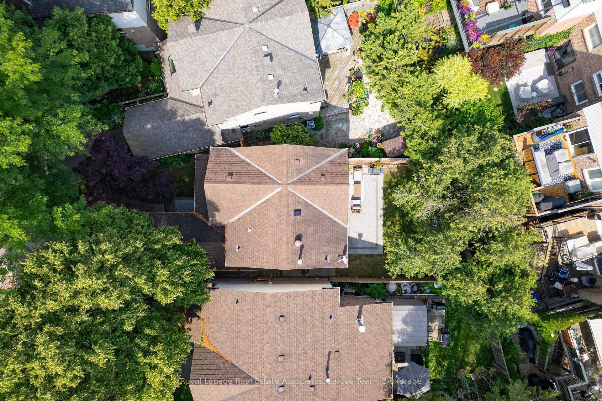 908 Sweetwater Crescent