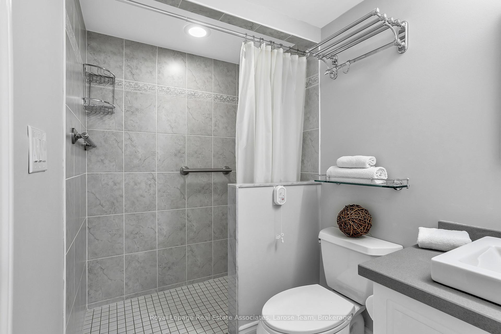 #1707 - 3 Marine Parade Drive, Toronto