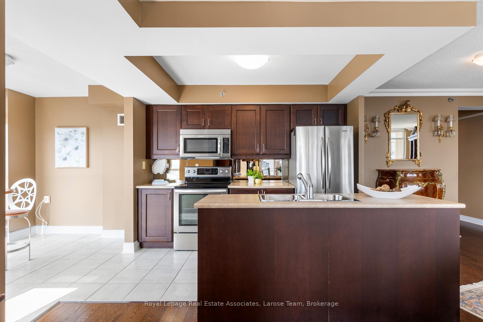 3 Marine Parade Drive 1607, Toronto W06 Unit: 1607