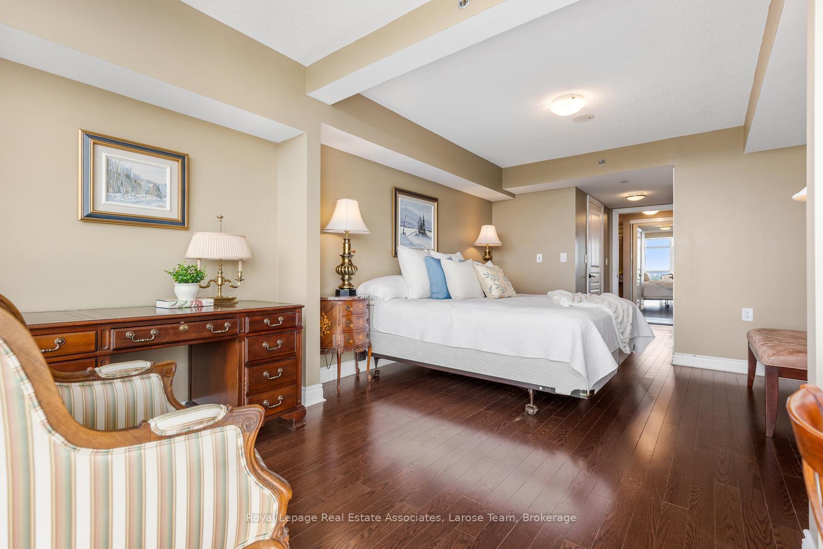 3 Marine Parade Drive 1607, Toronto W06 Unit: 1607