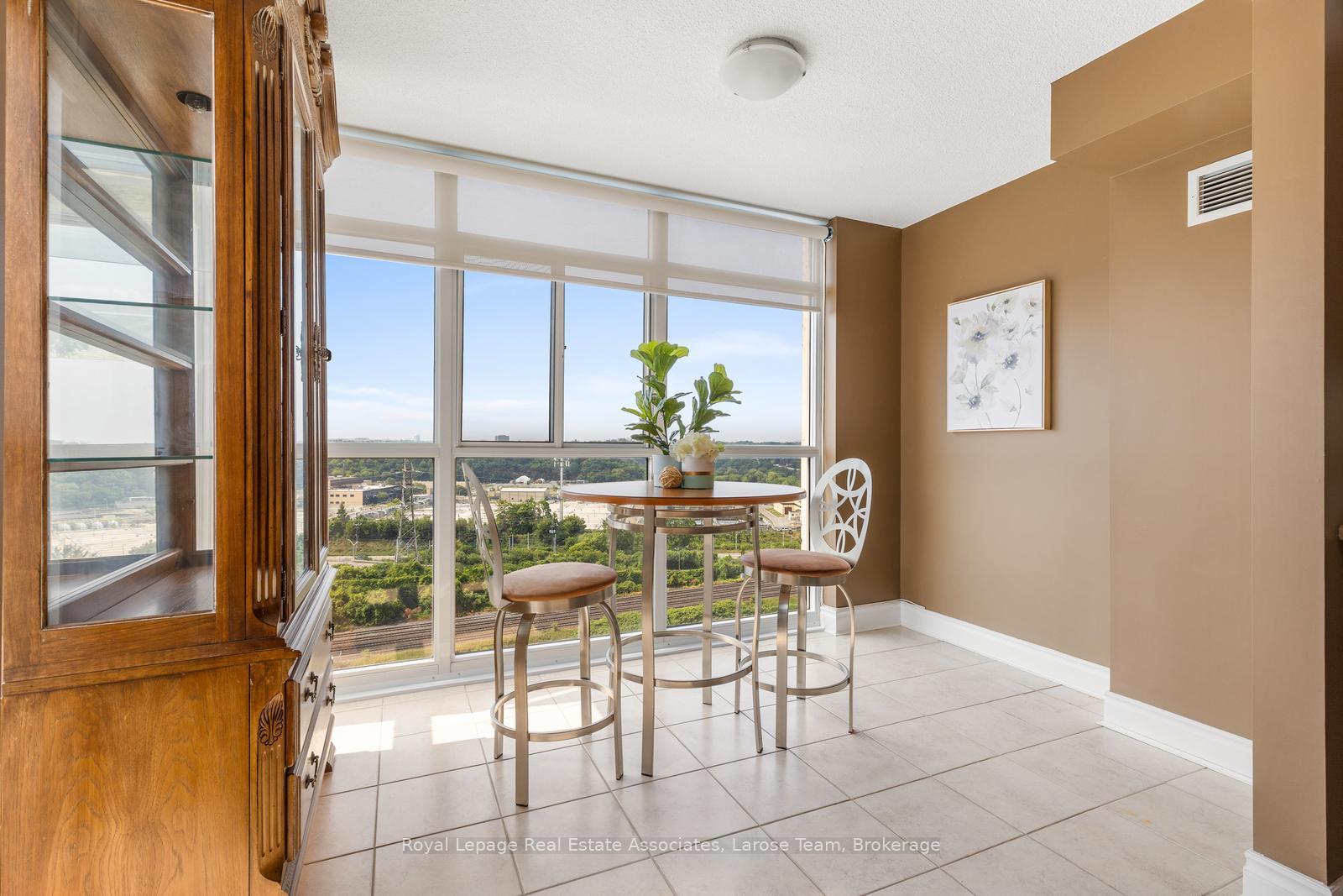 3 Marine Parade Drive 1607, Toronto W06 Unit: 1607