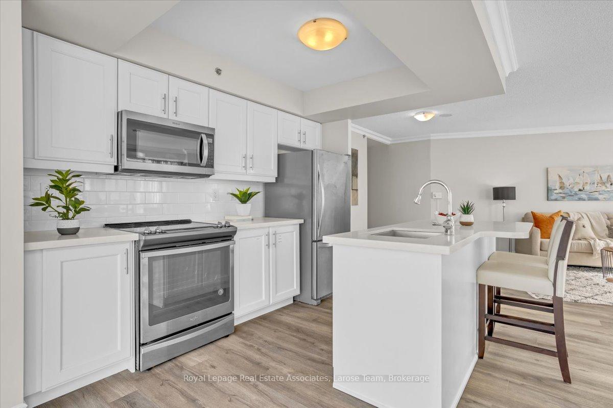3 Marine Parade Drive 1706