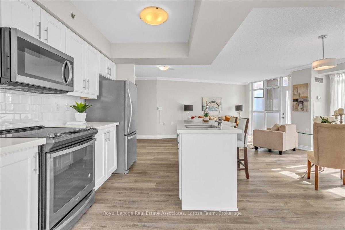 3 Marine Parade Drive 1706